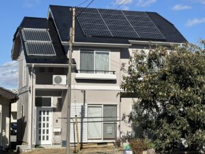 太陽光パネル 屋根塗装