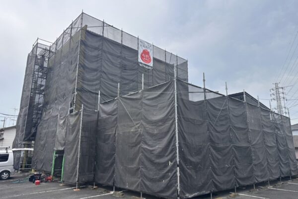 外壁屋根塗装　足場