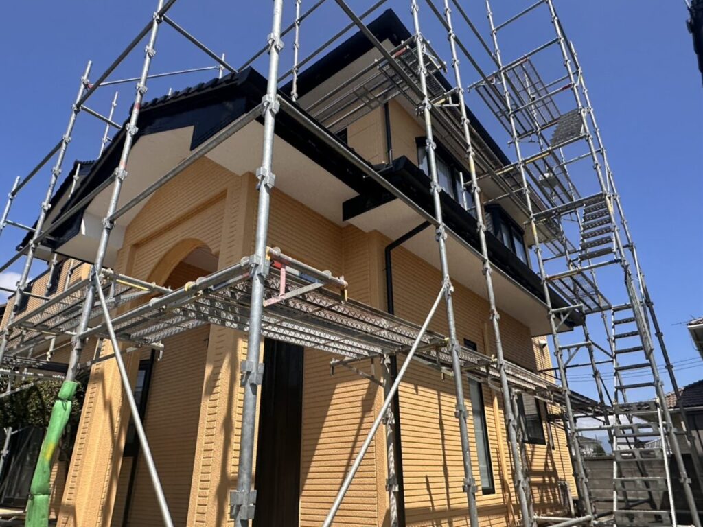 足場